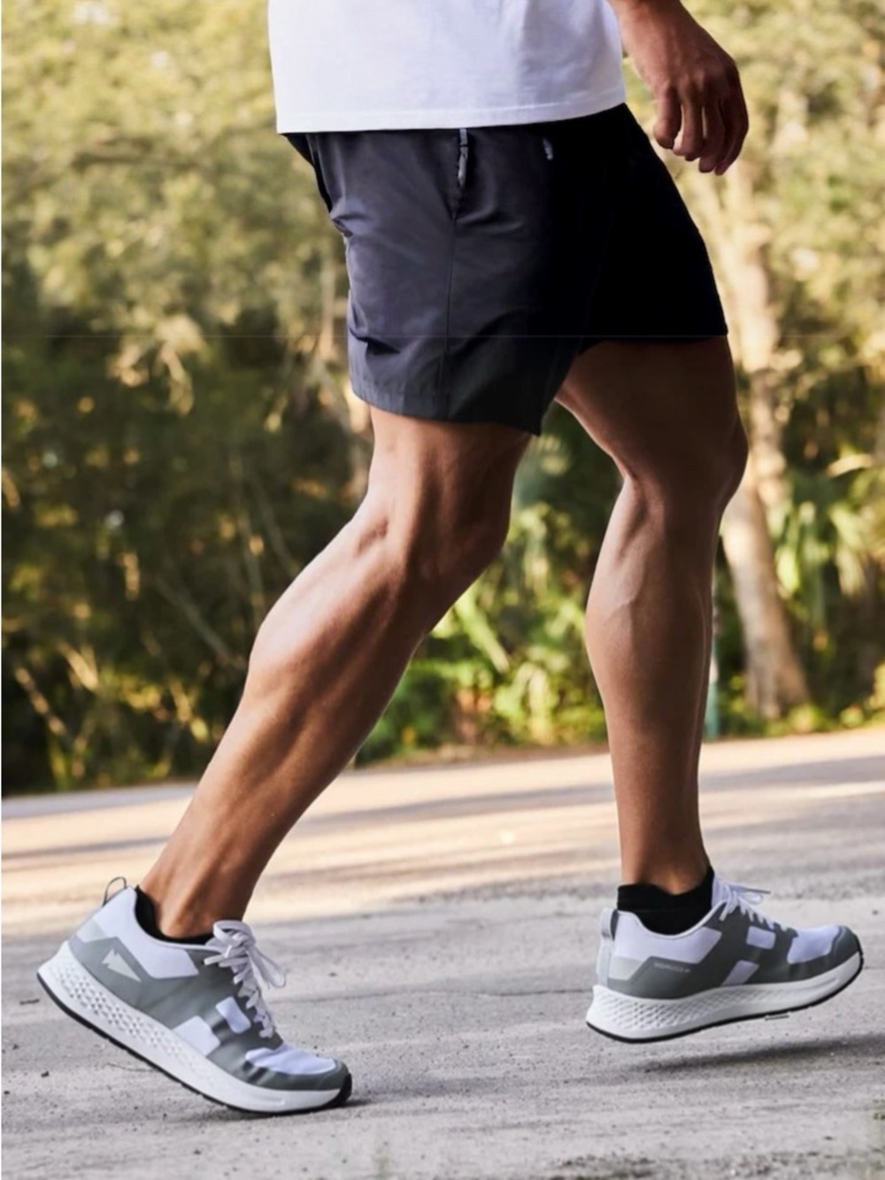 GORUCK Rough Runner Sneaker Mens US 7 Womens US 9 White Gray Running Gym Train